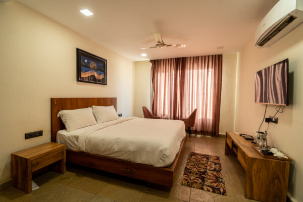 Club Room - Deluxe Room
